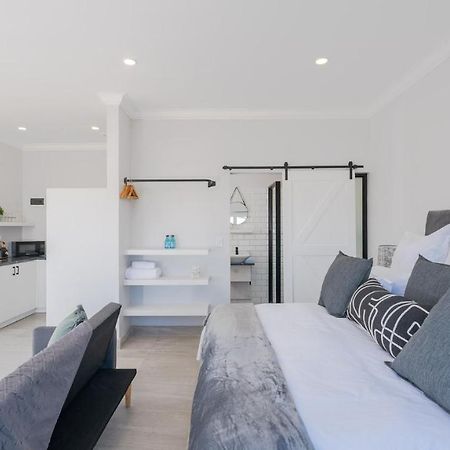 34.4 Degrees South Studio Apartment Agulhas Luaran gambar