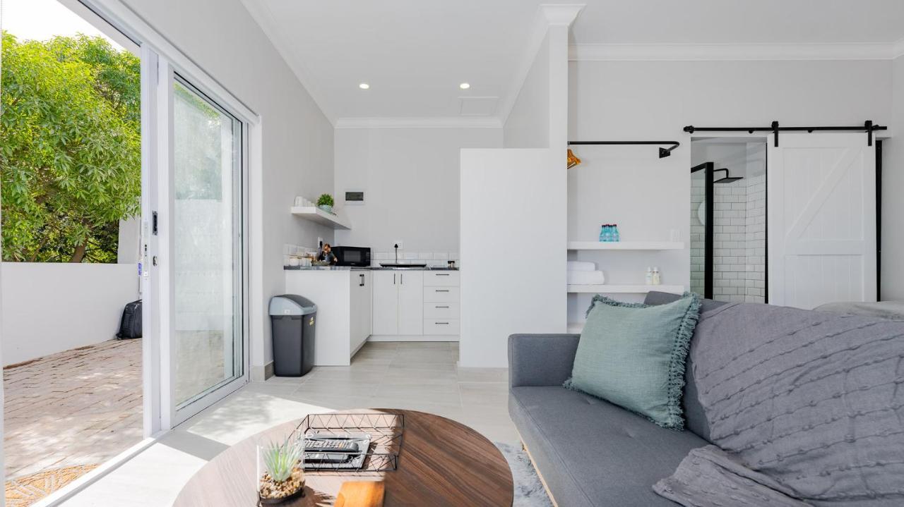 34.4 Degrees South Studio Apartment Agulhas Luaran gambar